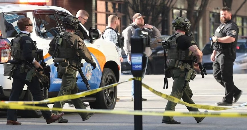 Five dead in shooting at Kentucky bank - Pressmediaofindia