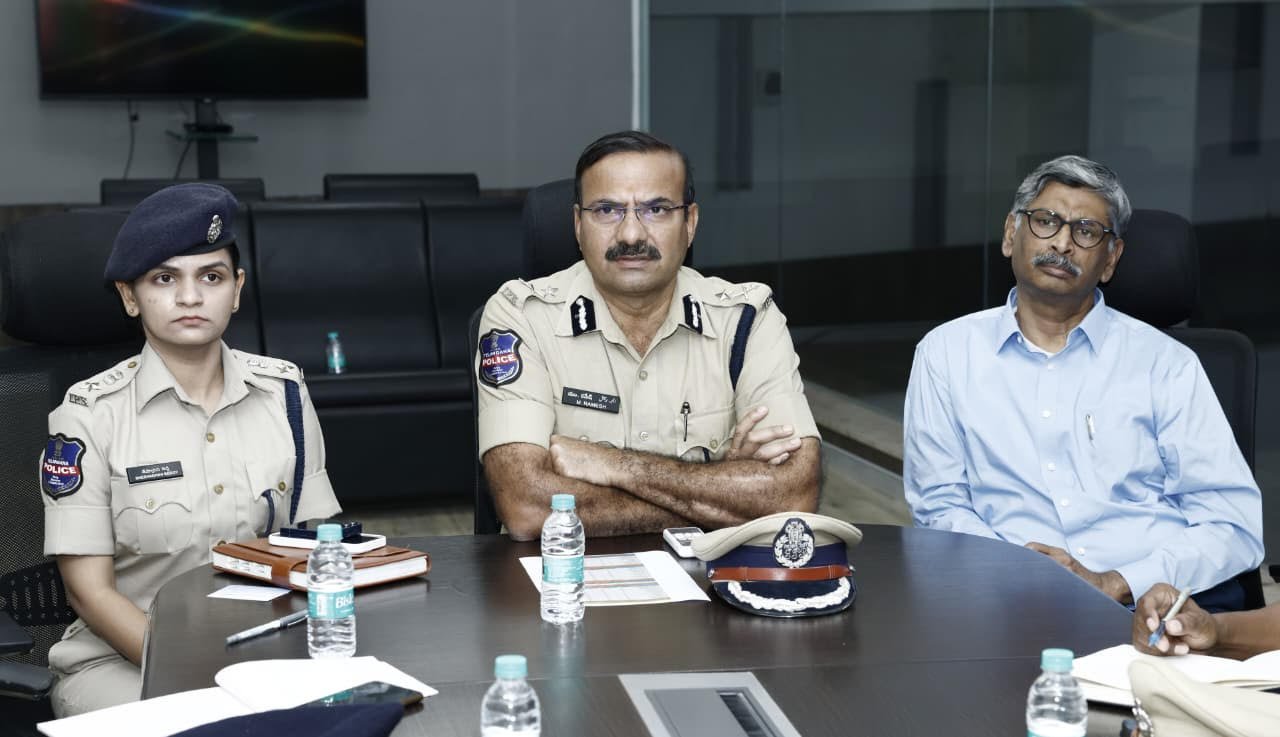 Police Ramesh Mega Initiative by Cyberabad Police for Safe Student Transportation'CP ...